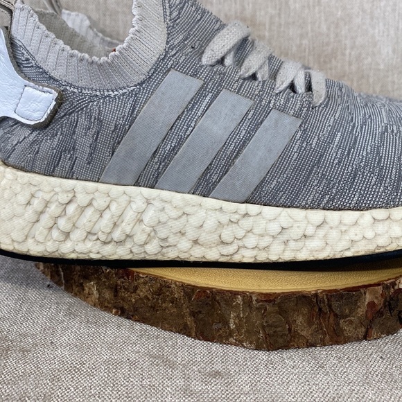 Adidas Mens NMD R2 Primeknit Running Shoes Gray - Picture 9 of 15